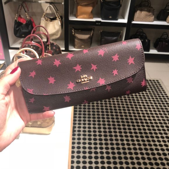 F39133 Boxed Soft Wallet with Star Print and Charm - Picture 2 of 5